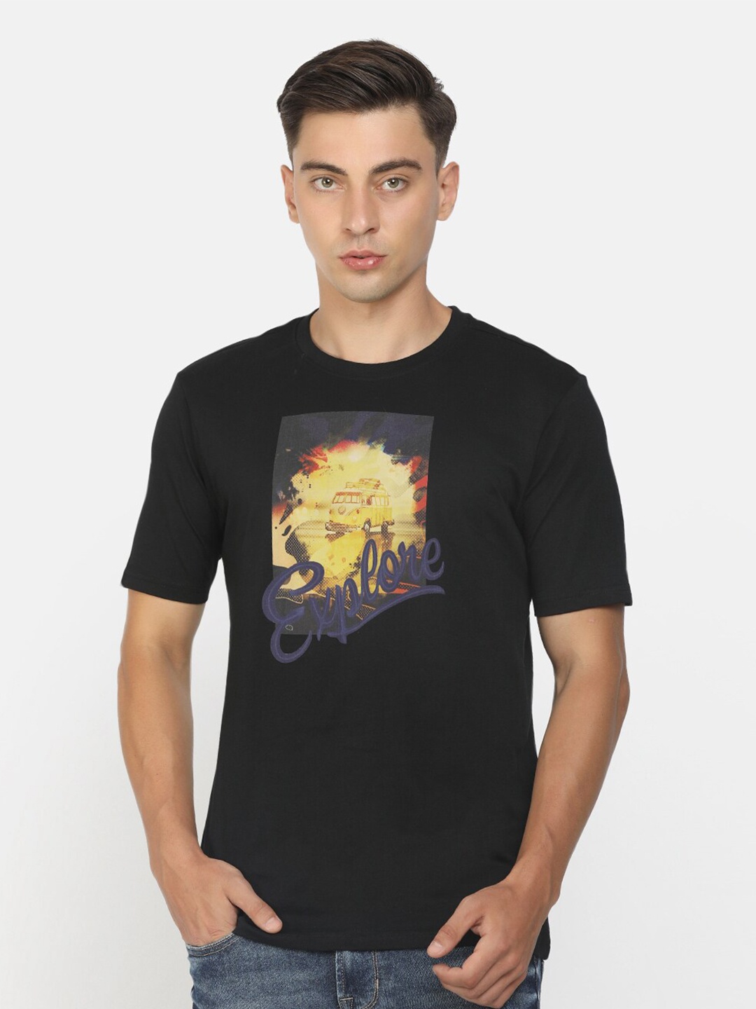 

Cherokee Men Black Printed Applique T-shirt