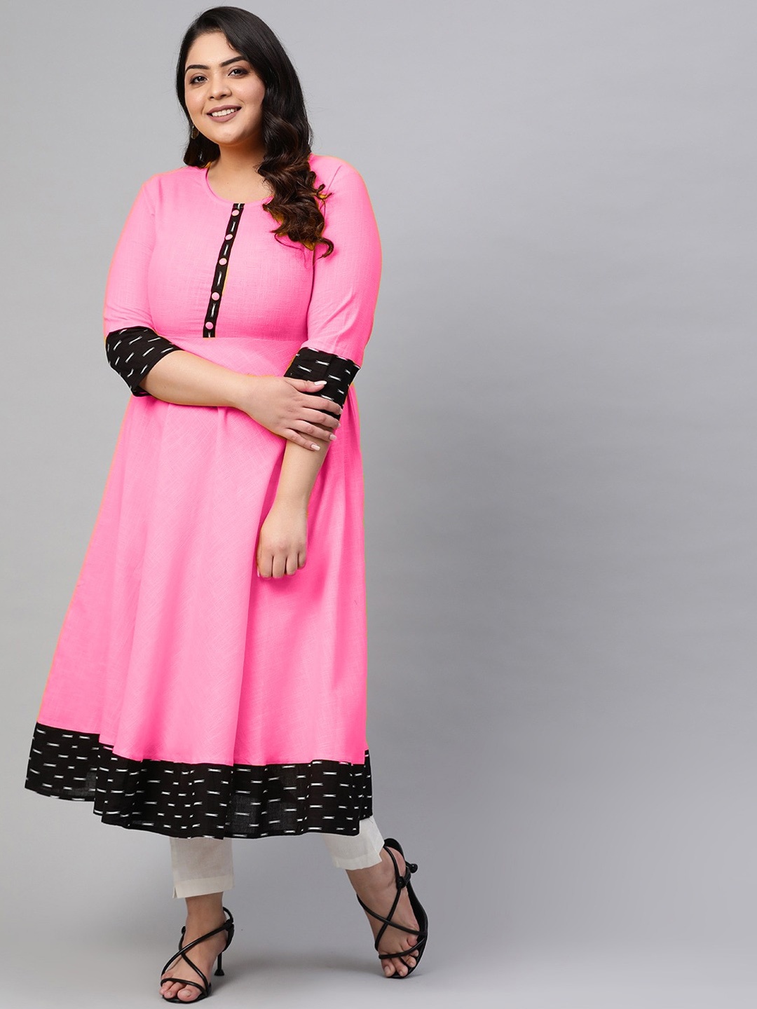 

Sitaram Designer Women Pink & Black Kurta