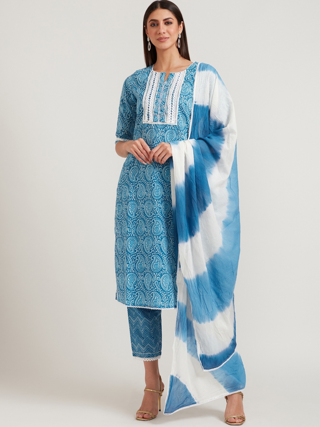 

Neerus Women Blue Ethnic Motifs Printed Gotta Patti Pure Cotton Kurta with Trousers & With Dupatta