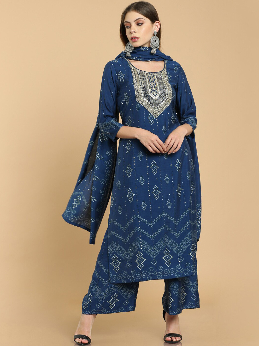

Soch Women Navy Blue & Gold Ethnic Motifs Printed Muslin Kurta Set