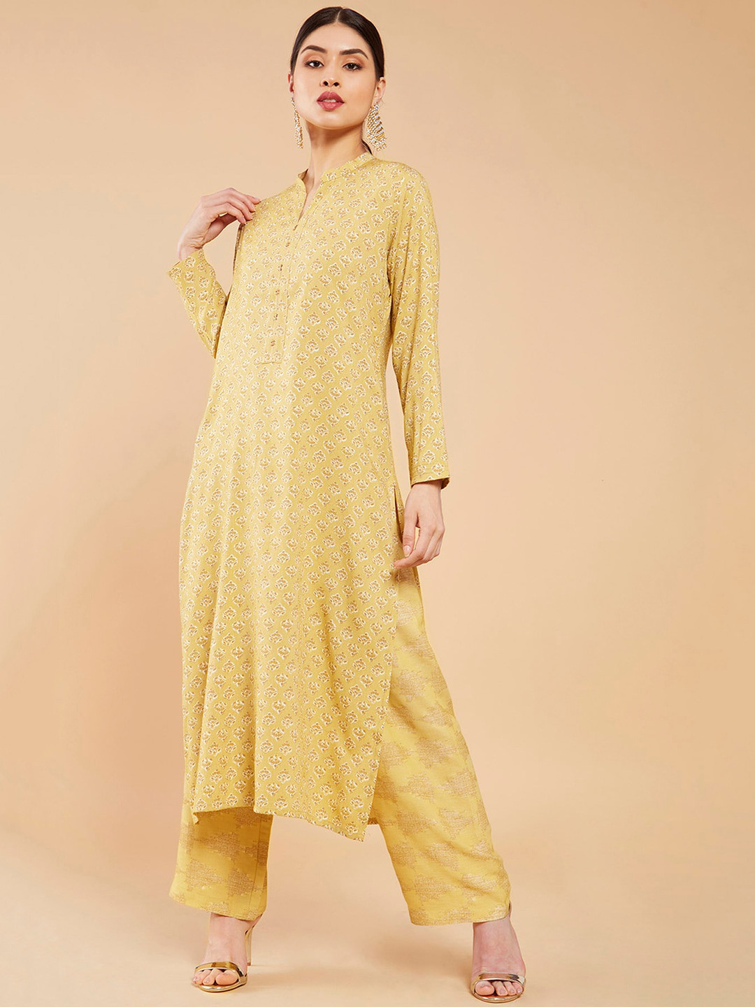 

Soch Women Yellow Floral Printed Cotton Flex Kurta with Trousers