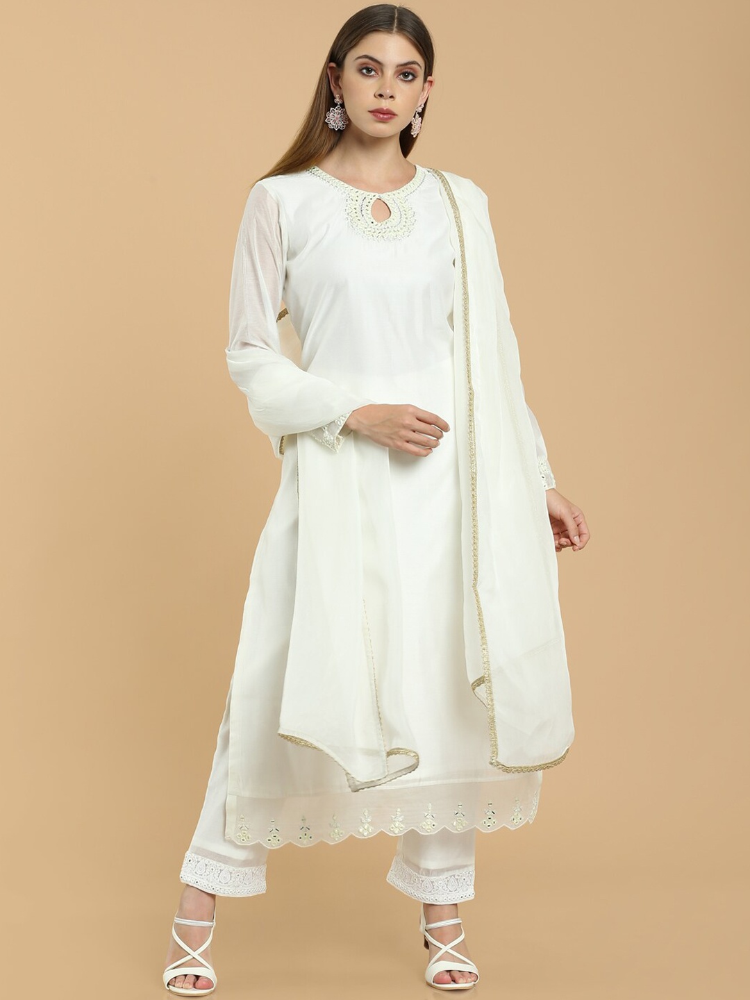 

Soch Women White Solid Thread Work Detail Chanderi Kurta Set
