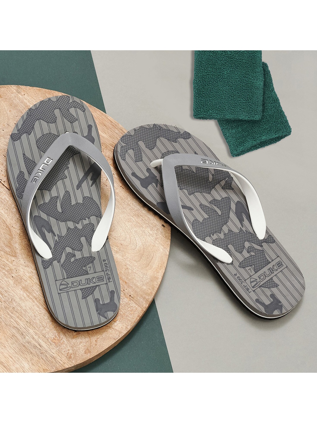 

Duke Men Grey & White Printed Thong Flip-Flops