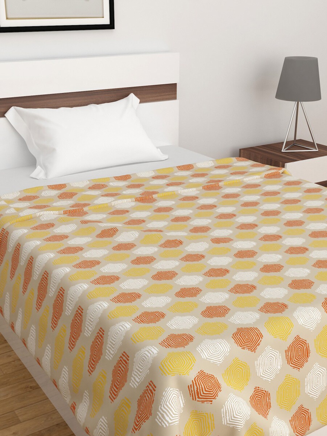 

Home Centre Beige & White Mild Winter 100 GSM Single Bed Dohar