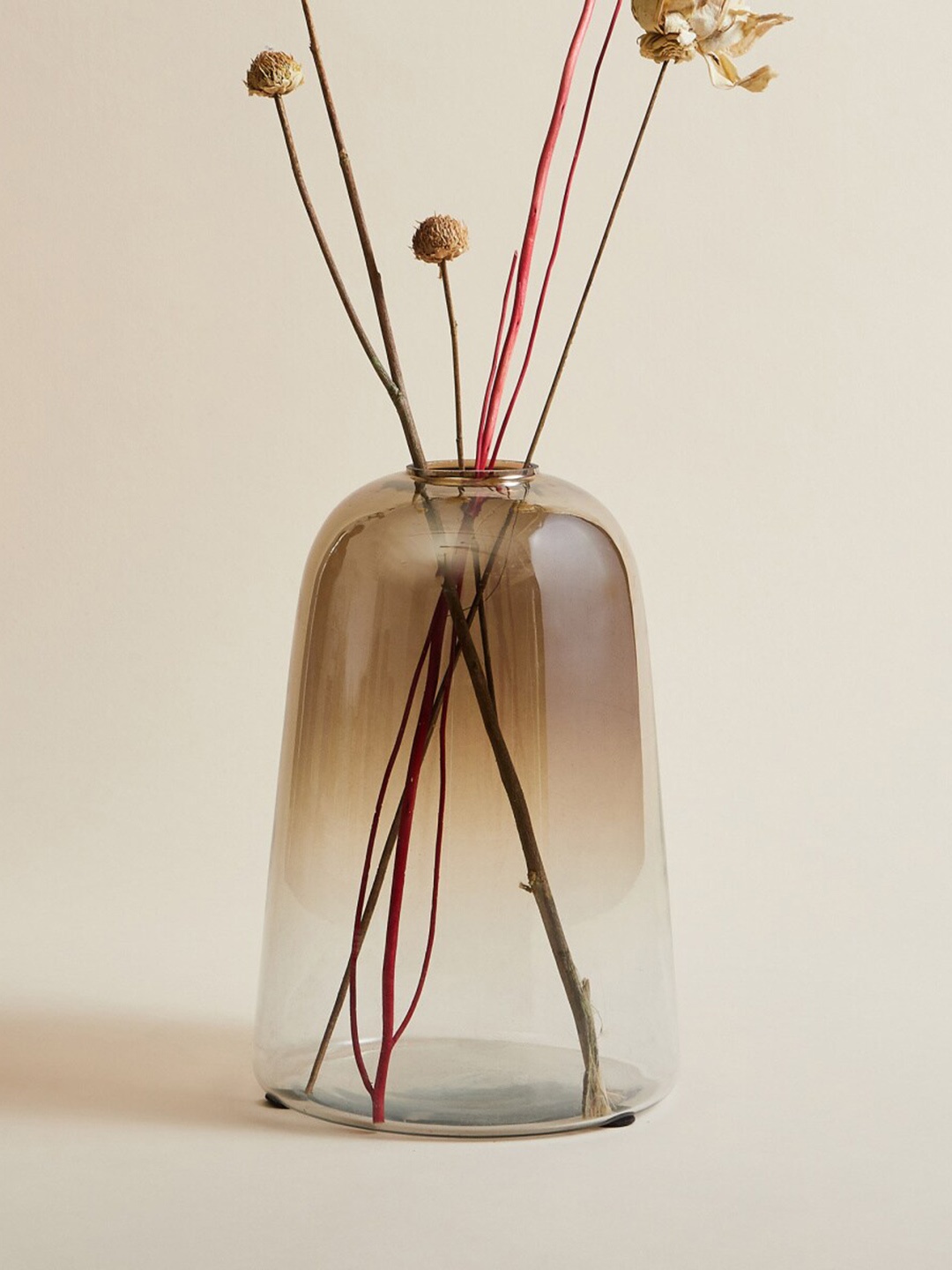

Home Centre Transparent Solid Glass Handblown Antique Dome Splendid Vase