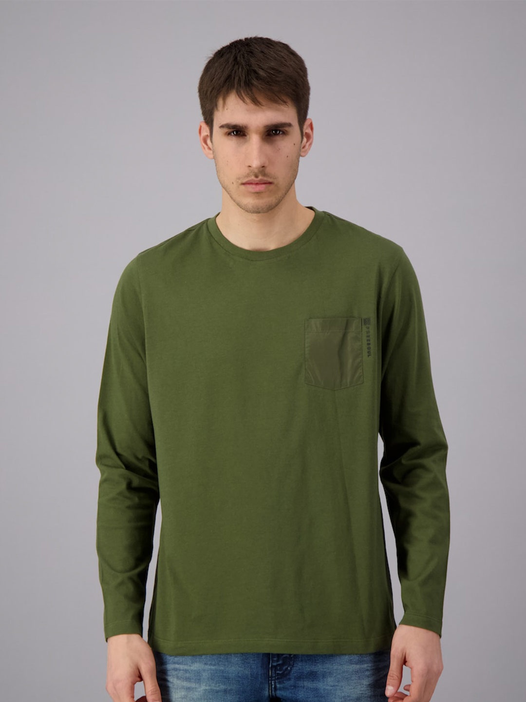 

FREESOUL Men Green Solid Cotton T-shirt