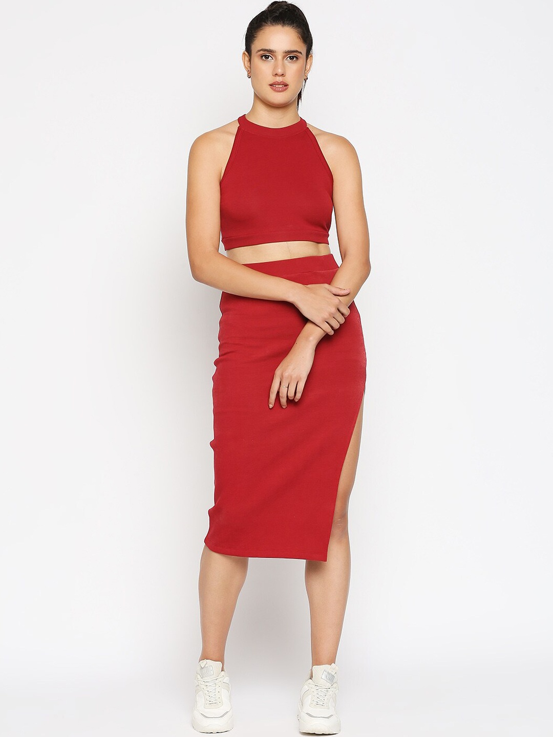 

Disrupt Women Maroon Solid Top With Skirt