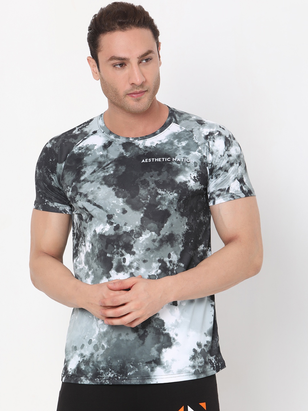 

AESTHETIC NATION Men White & Black Printed Dri-FIT T-shirt