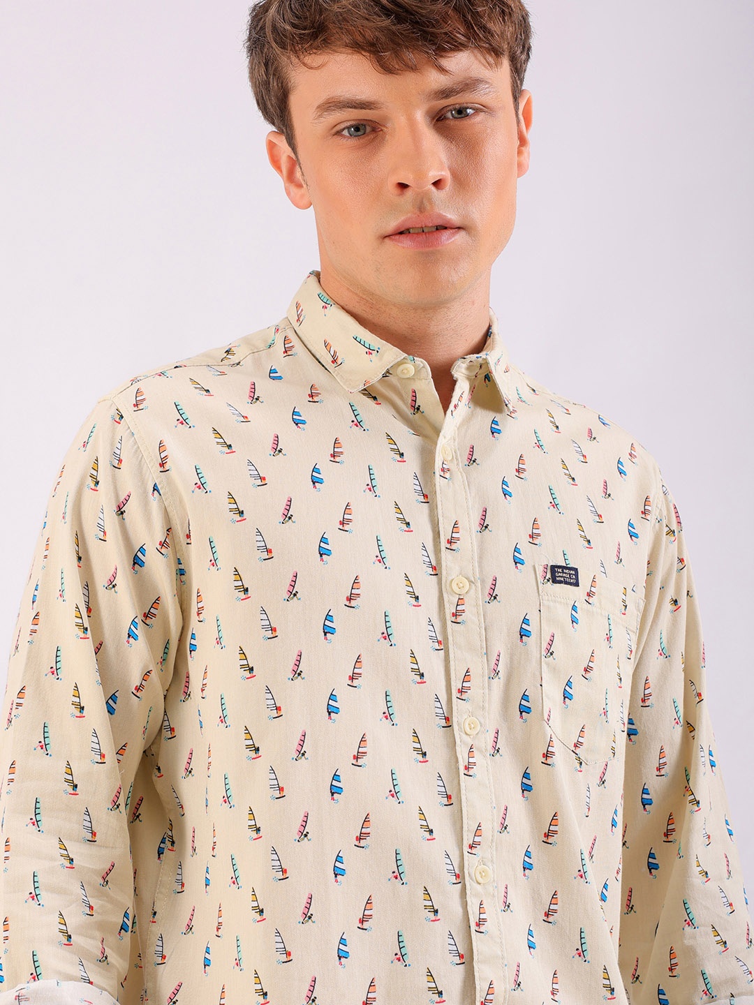 

The Indian Garage Co Men Cream-Coloured Slim Fit Conversational Printed Casual Shirt