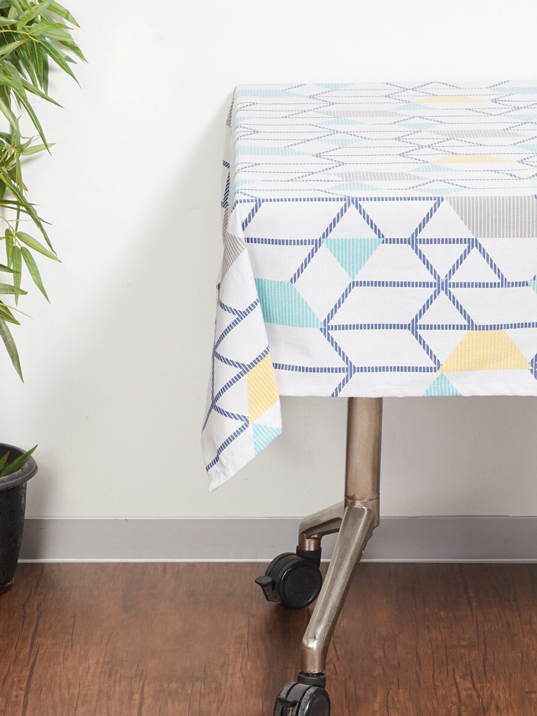 

Home Centre White & Blue Printed Pure Cotton Table Runners