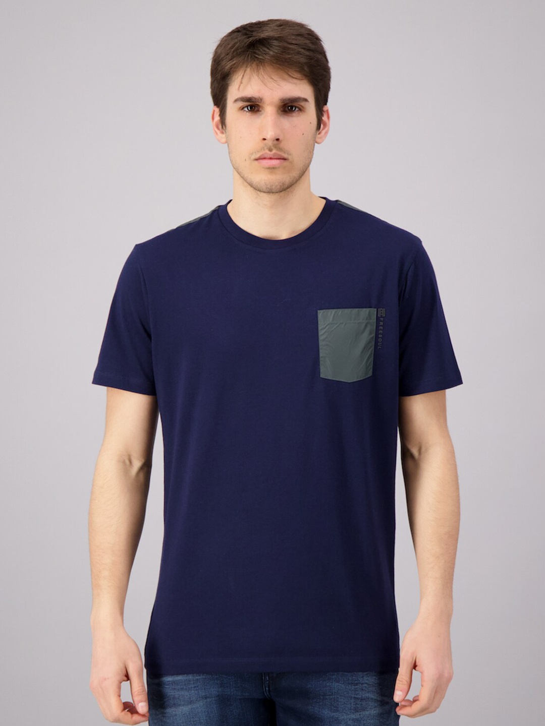 

FREESOUL Men Navy Blue Solid T-shirt