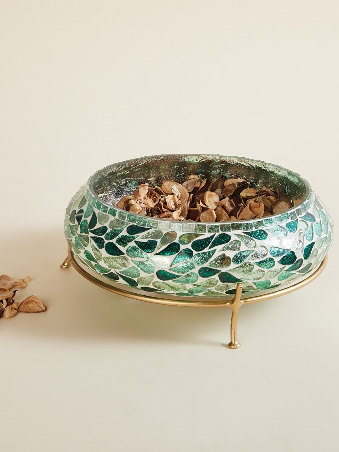

Home Centre Blue & Gold Toned Mable Mirchi Mosaic Printed Glass Bowl With Stand