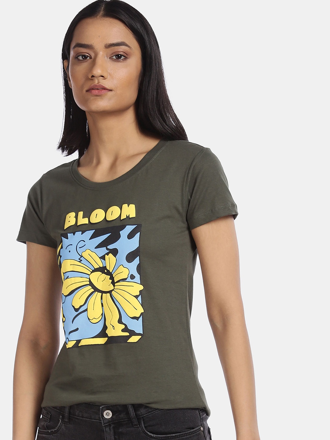 

Sugr Women Green & Yellow Printed Cotton T-shirt