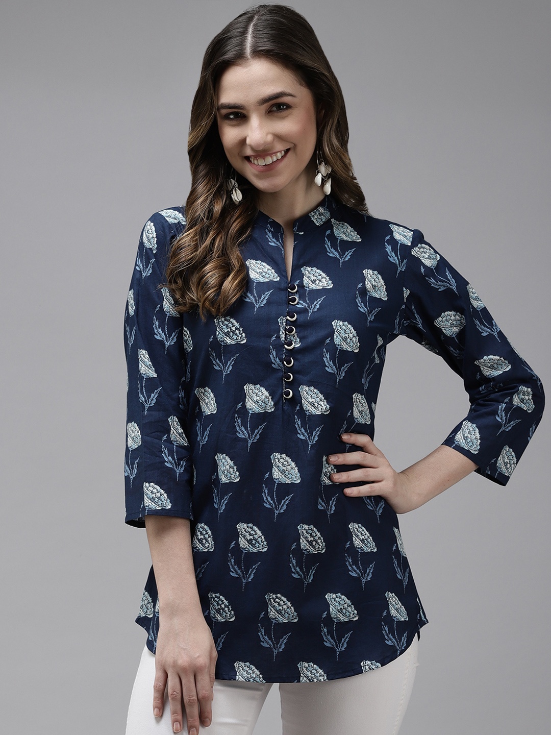 

Yufta Navy Blue & White Floral Print Mandarin Collar Pure Cotton Top