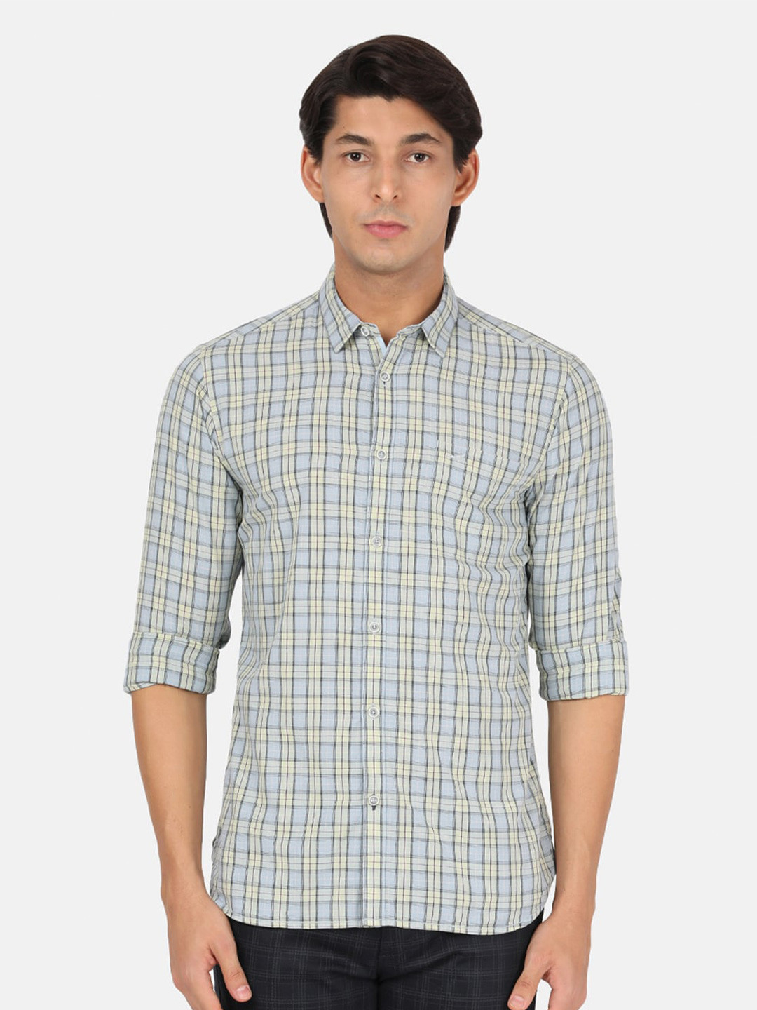 

Crocodile Men Blue & Off-White Classic Checked Casual Shirt