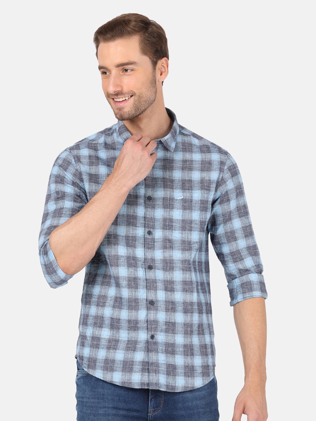 

Crocodile Men Blue Classic Checked Cotton Casual Shirt