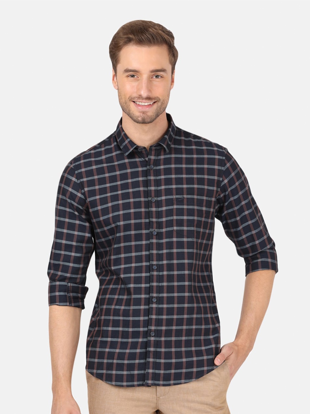 

Crocodile Men Navy Blue Classic Slim Fit Checked Cotton Casual Shirt