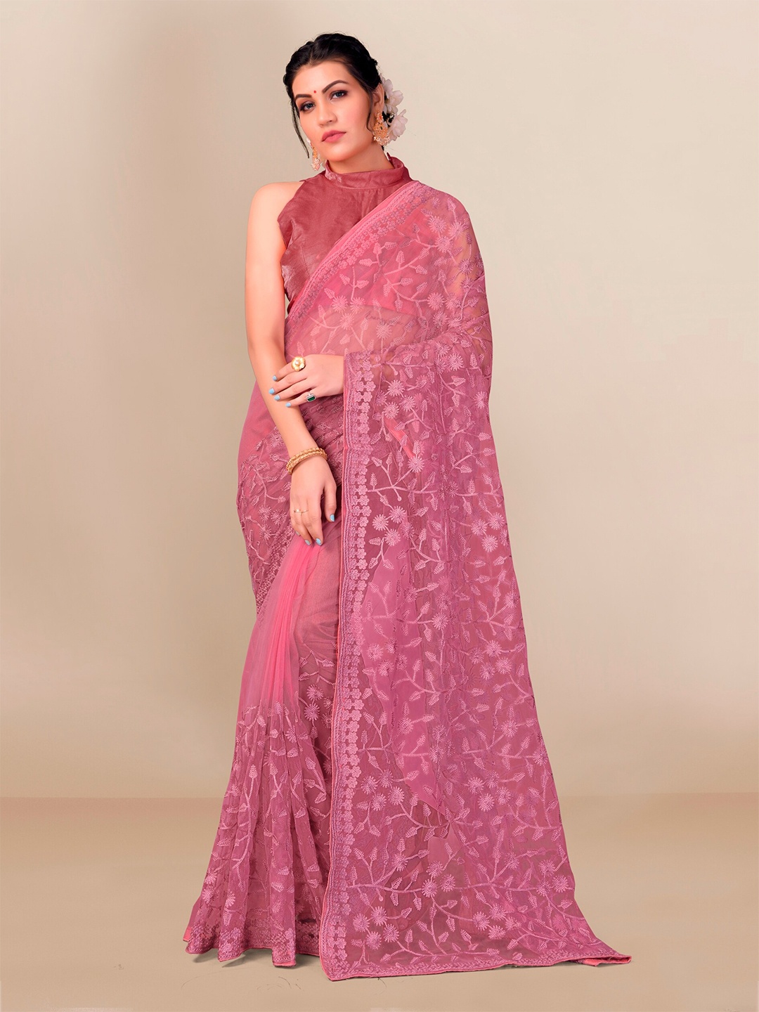 

VAIRAGEE Pink Floral Embroidered Net Saree