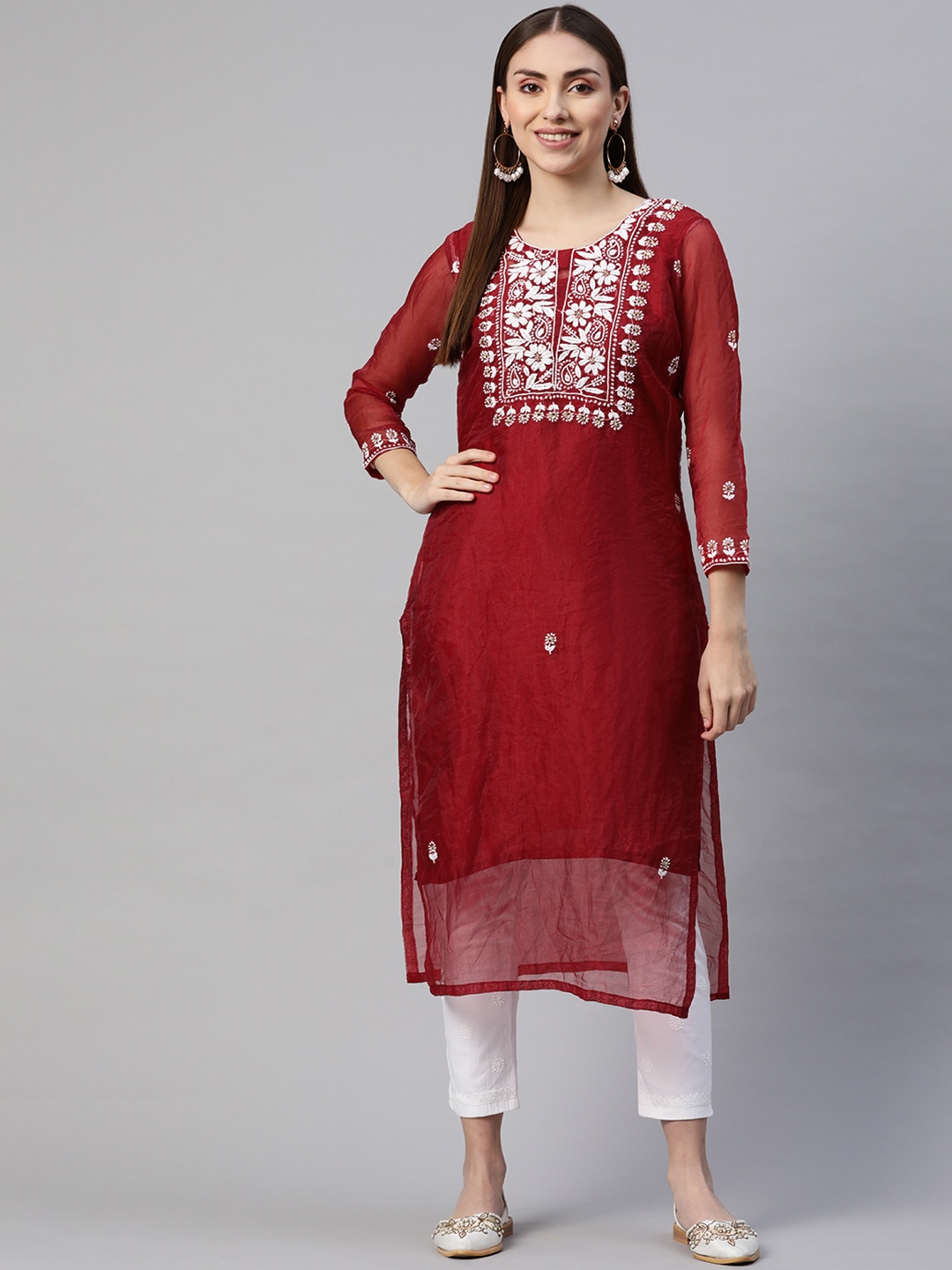 

SHADES OF FAASHION Ethnic Motifs Yoke Chikankari Kurta, Maroon