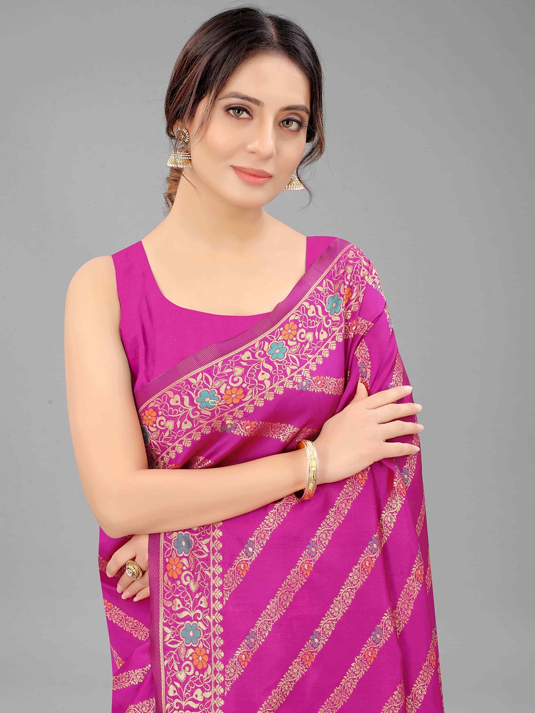 

Silk Land Pink & Golden Ethnic Motifs Zari Banarasi Saree