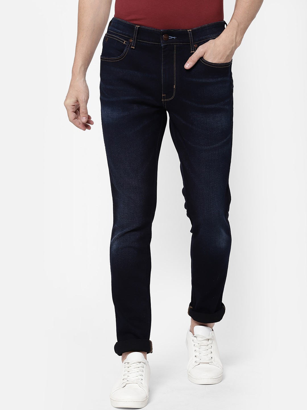 

Wrangler Men Blue Slim Fit Low-Rise Jeans