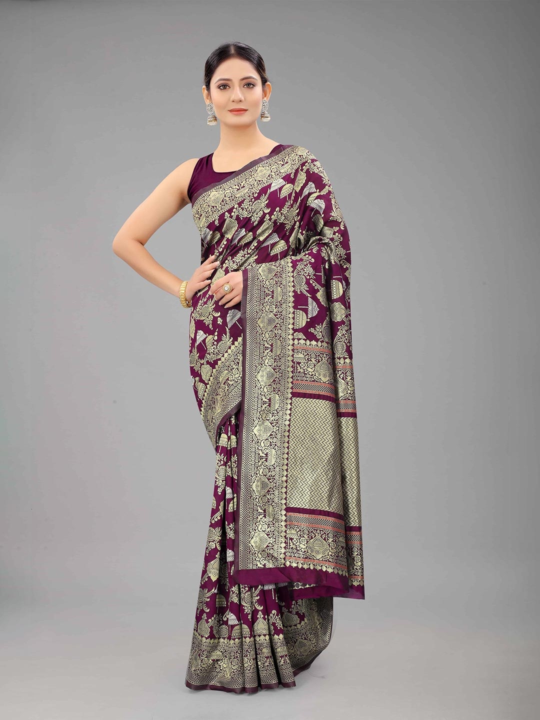 

Silk Land Magenta & Gold-Toned Woven Design Zari Banarasi Saree