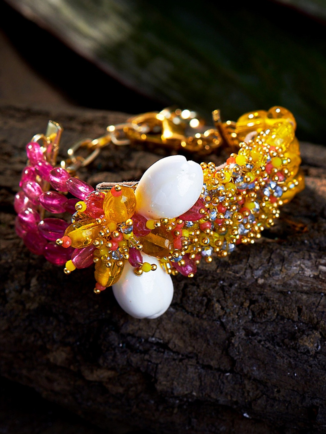 

D'oro Women Gold-Toned & Pink Handcrafted Bracelet