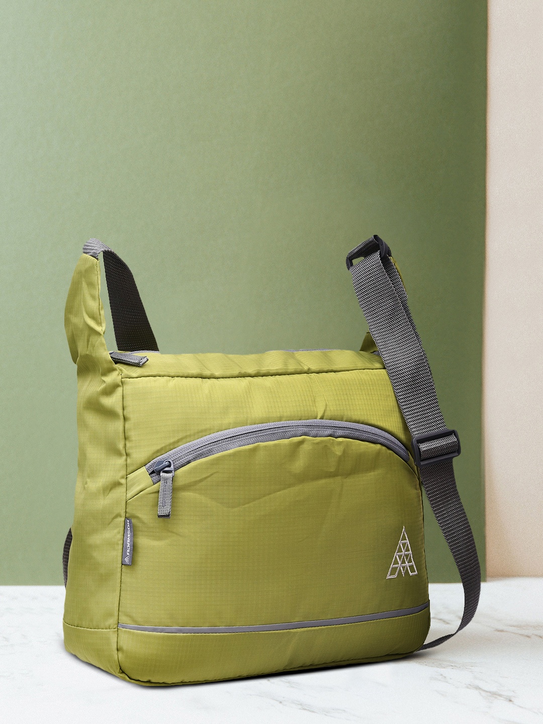 

ADAMSON Green Structured Sling Bag
