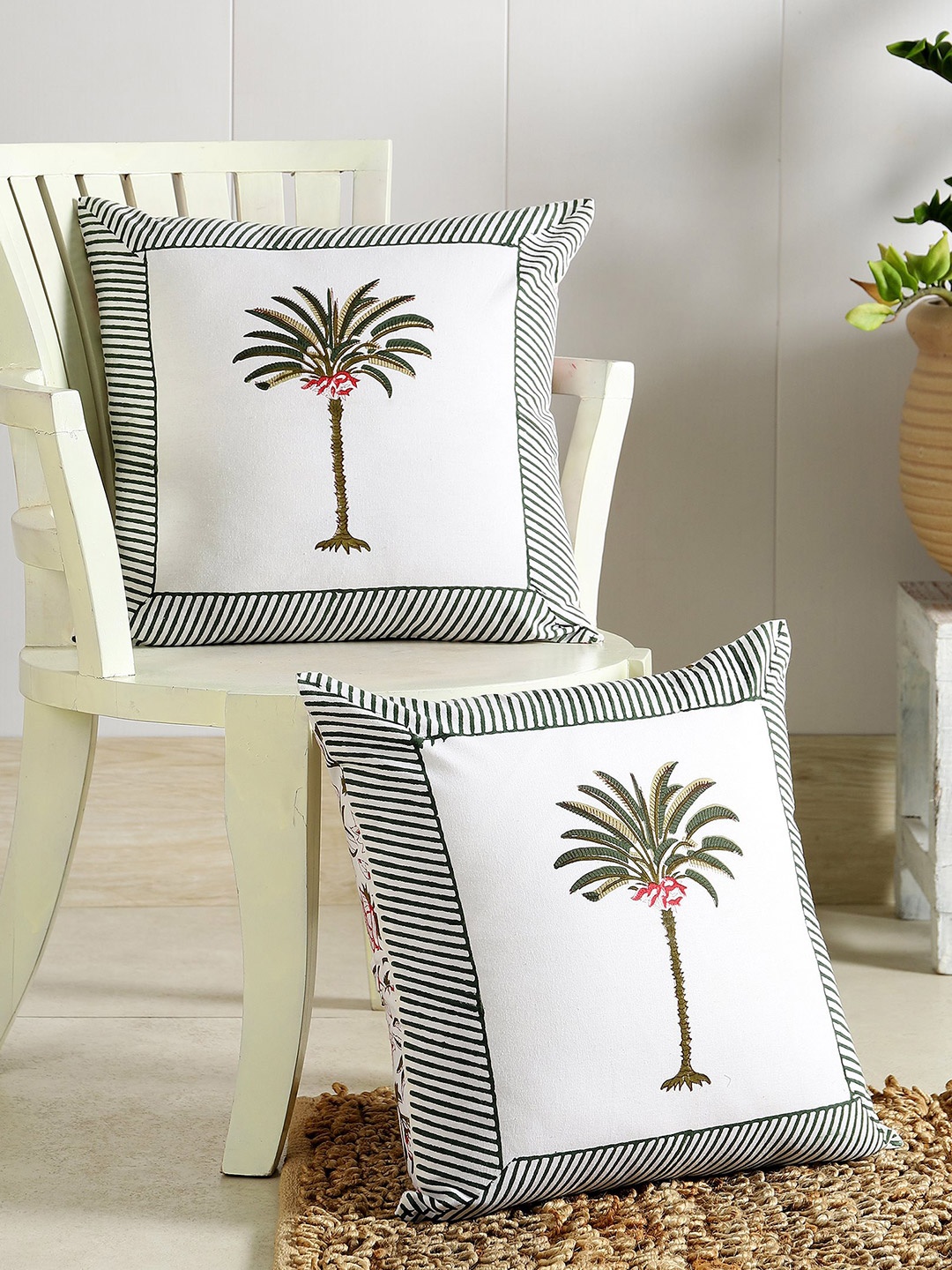 

HANDICRAFT PALACE White & Pink Set of 2 Square Cushion Covers