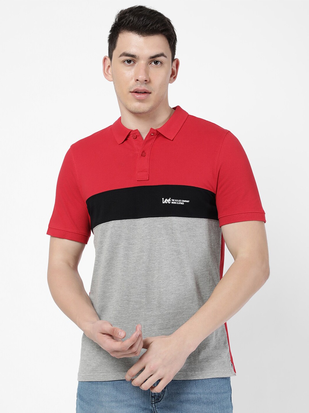

Lee Men Red & Grey Colourblocked Polo Collar Slim Fit Cotton T-shirt