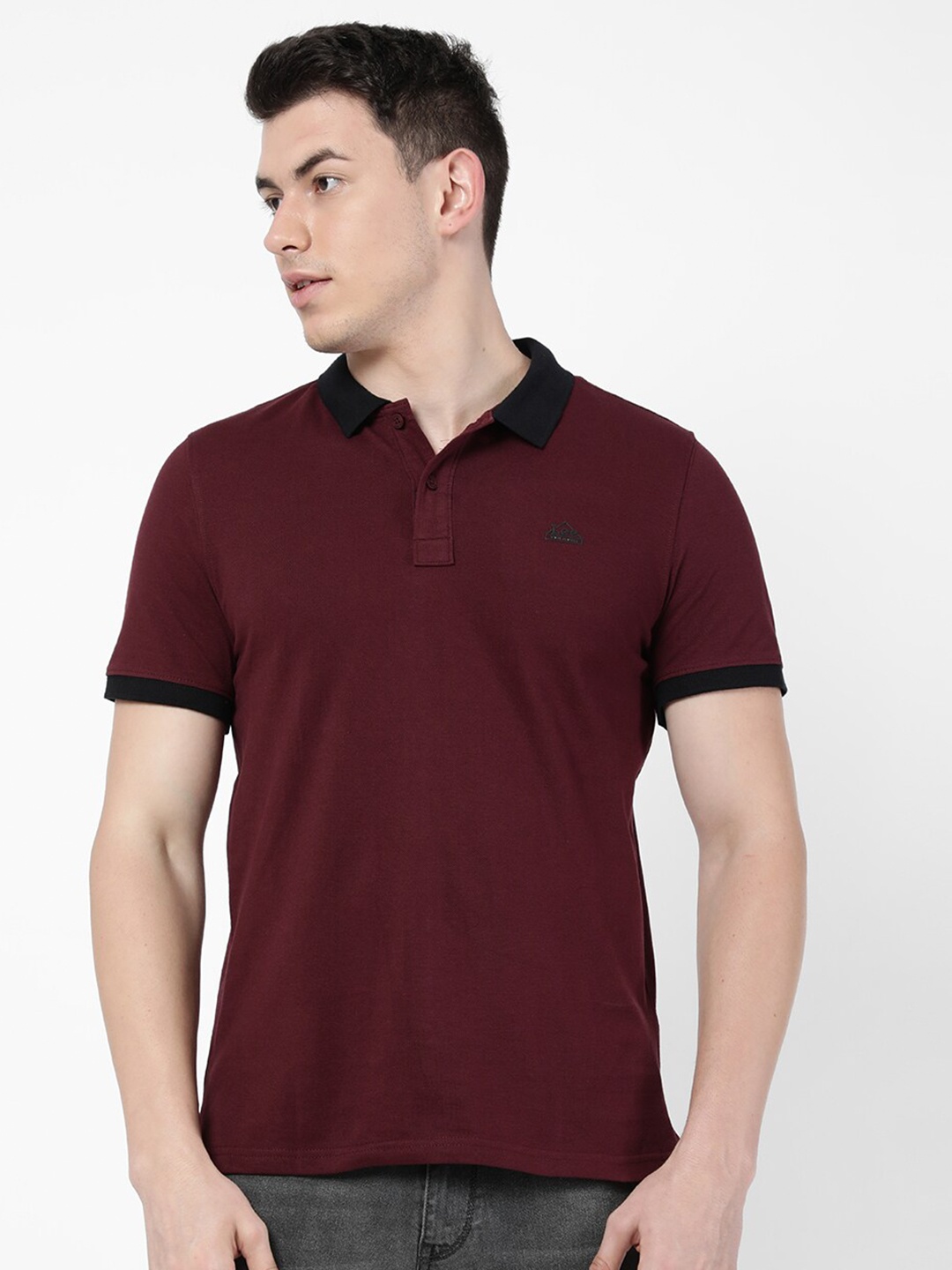 

Lee Men Red Polo Collar Slim Fit Cotton T-shirt