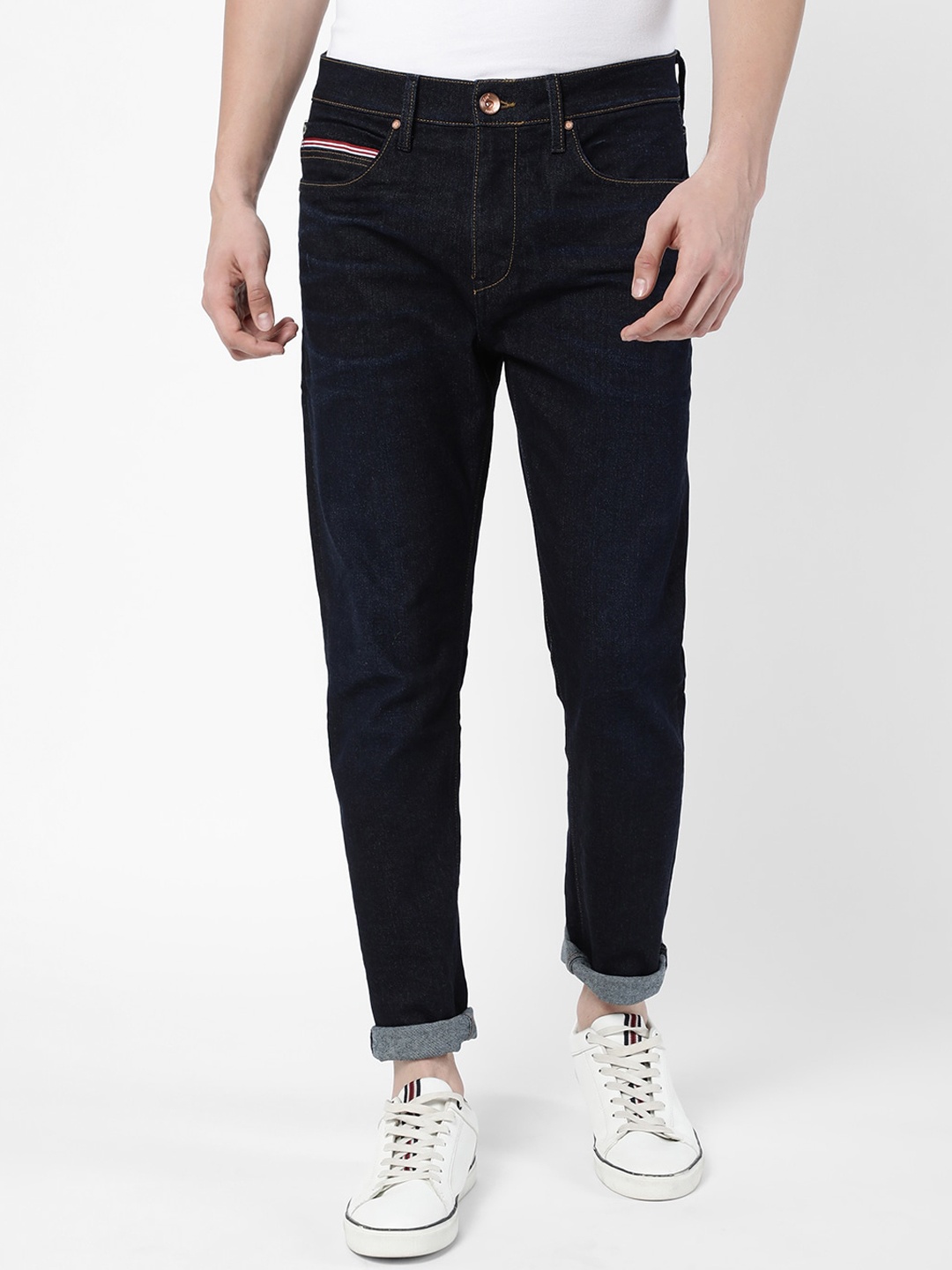 

Lee Men Blue Anton Slim Fit Low-Rise Stretchable Jeans