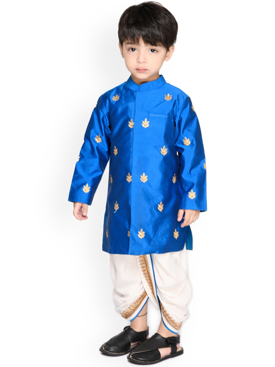 

SAKA DESIGNS Boys Blue Printed Cotton Kurta Set