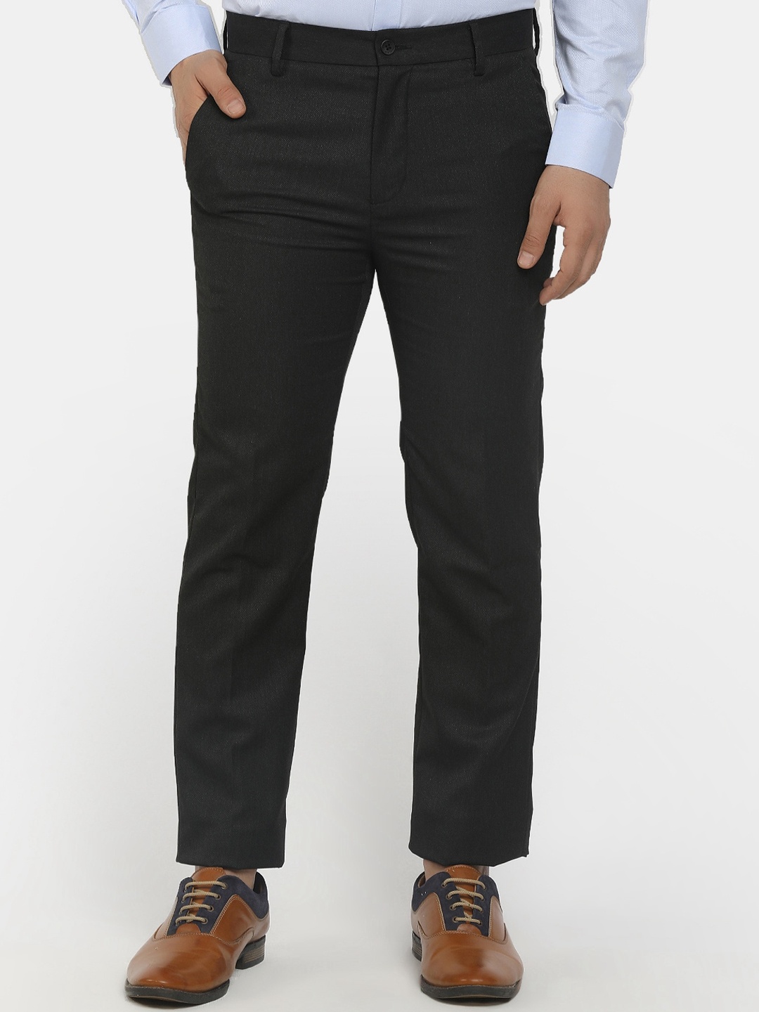 

Cherokee Men Charcoal Solid Cotton Formal Trouser