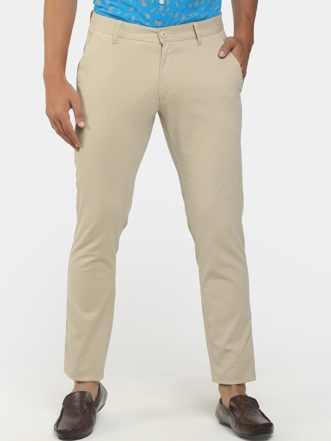 

Cherokee Men Beige Trousers
