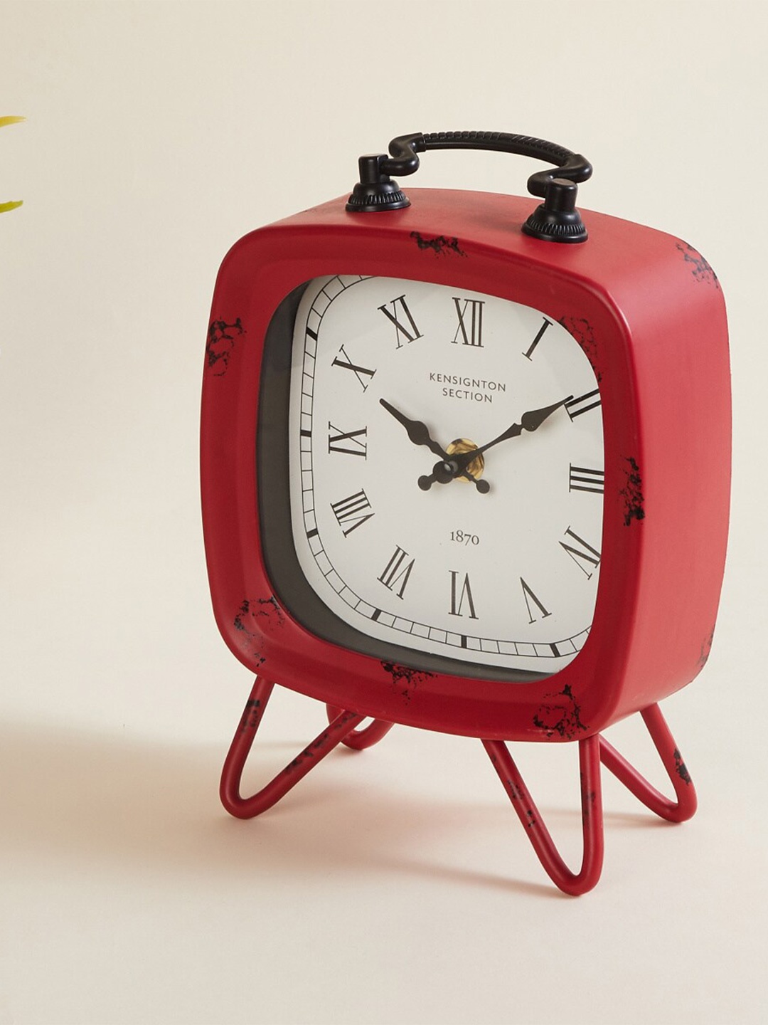 

Home Centre Red & White Contemporary Analogue Table Clock