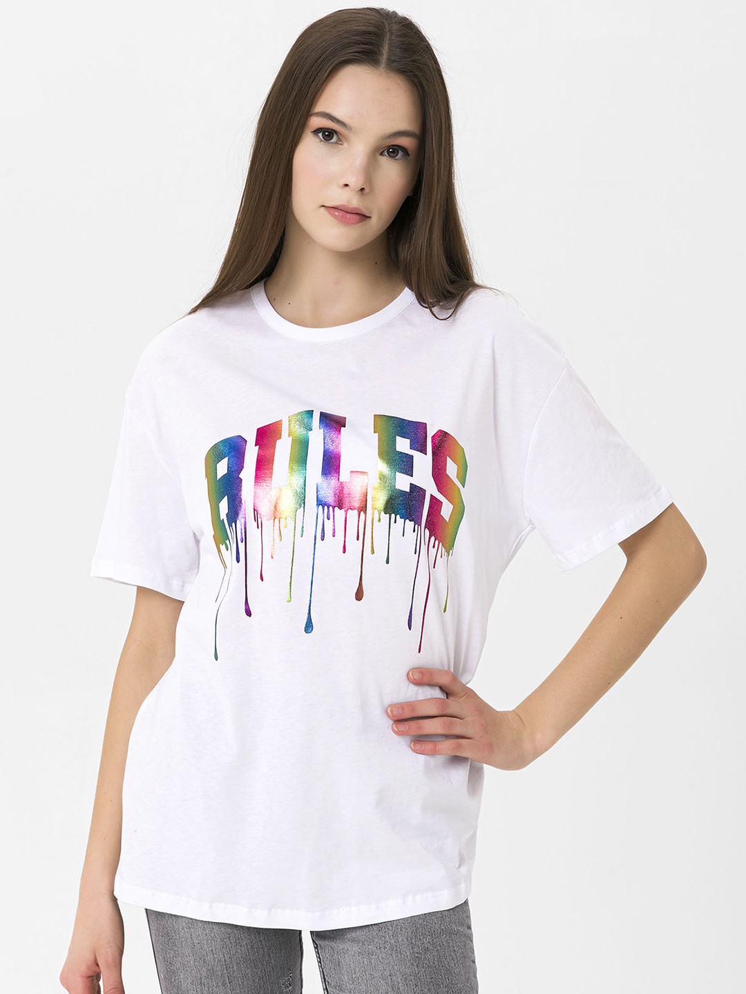

Miss Poem Women White Typography Printed Drop-Shoulder Sleeves Pure Cotton T-shirt