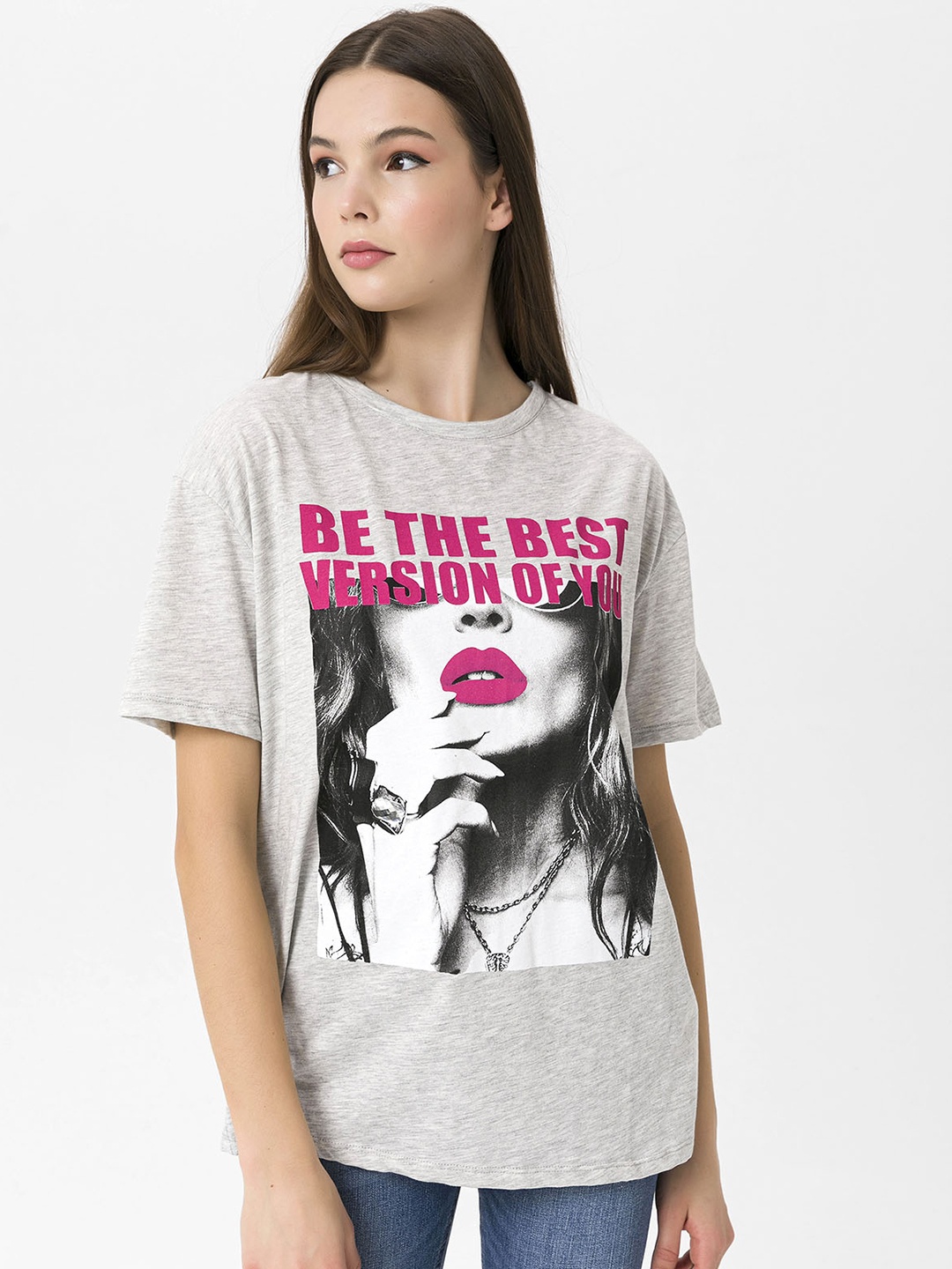 

Miss Poem Women Grey Melange & Pink Typography Printed Drop-Shoulder Sleeves T-shirt