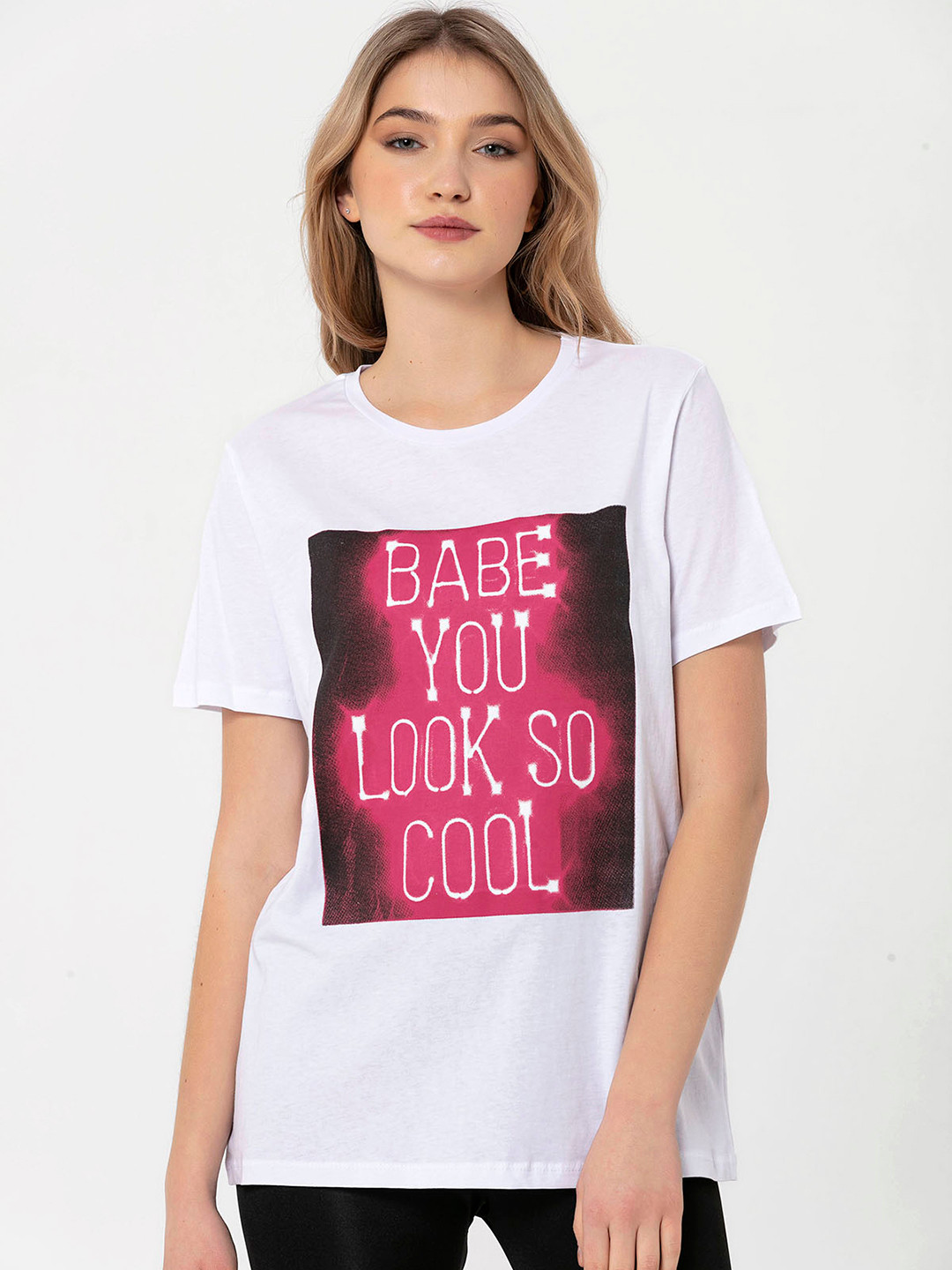 

Miss Poem Women White & Pink Typography Printed Pure Cotton T-shirt