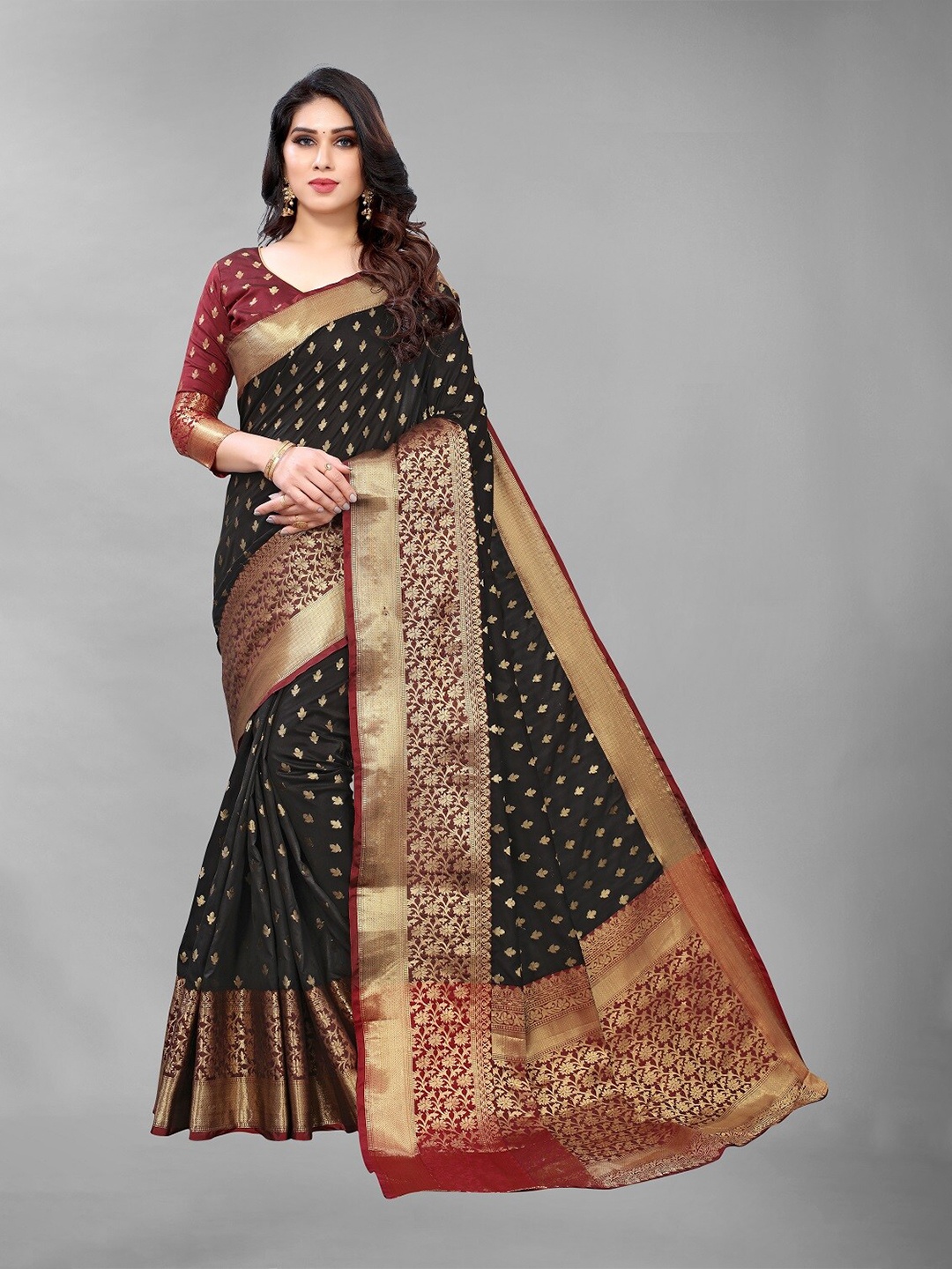 

PERFECTBLUE Black & Gold-Toned Woven Design Zari Art Silk Kanjeevaram Saree