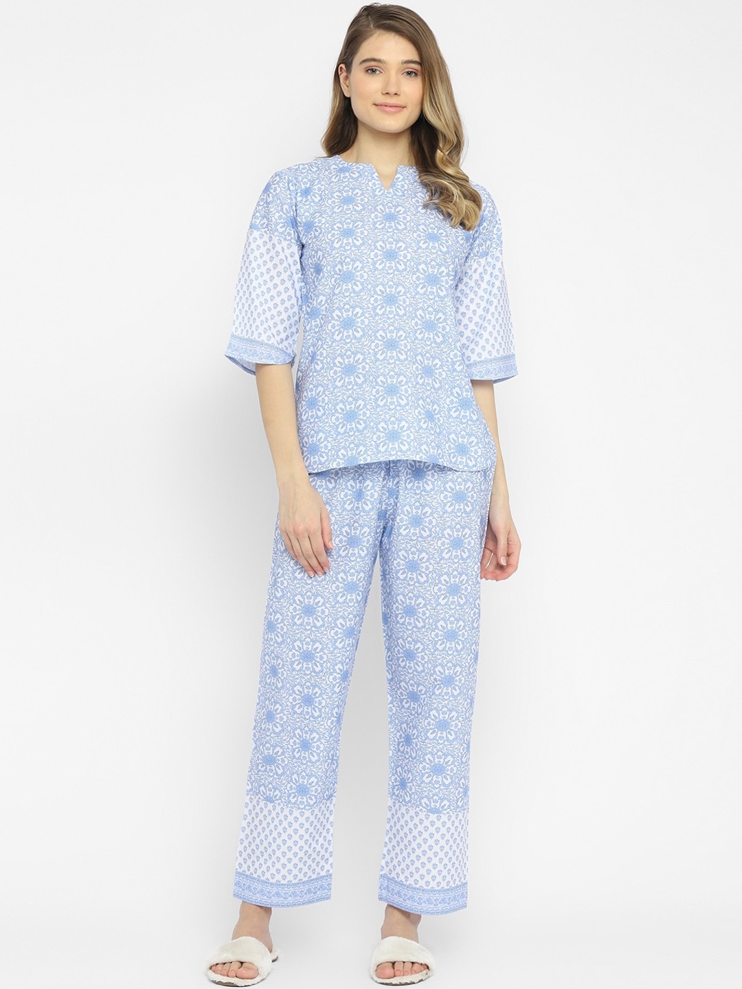 

shopbloom Women White & Blue Printed Pure Cotton Night suit