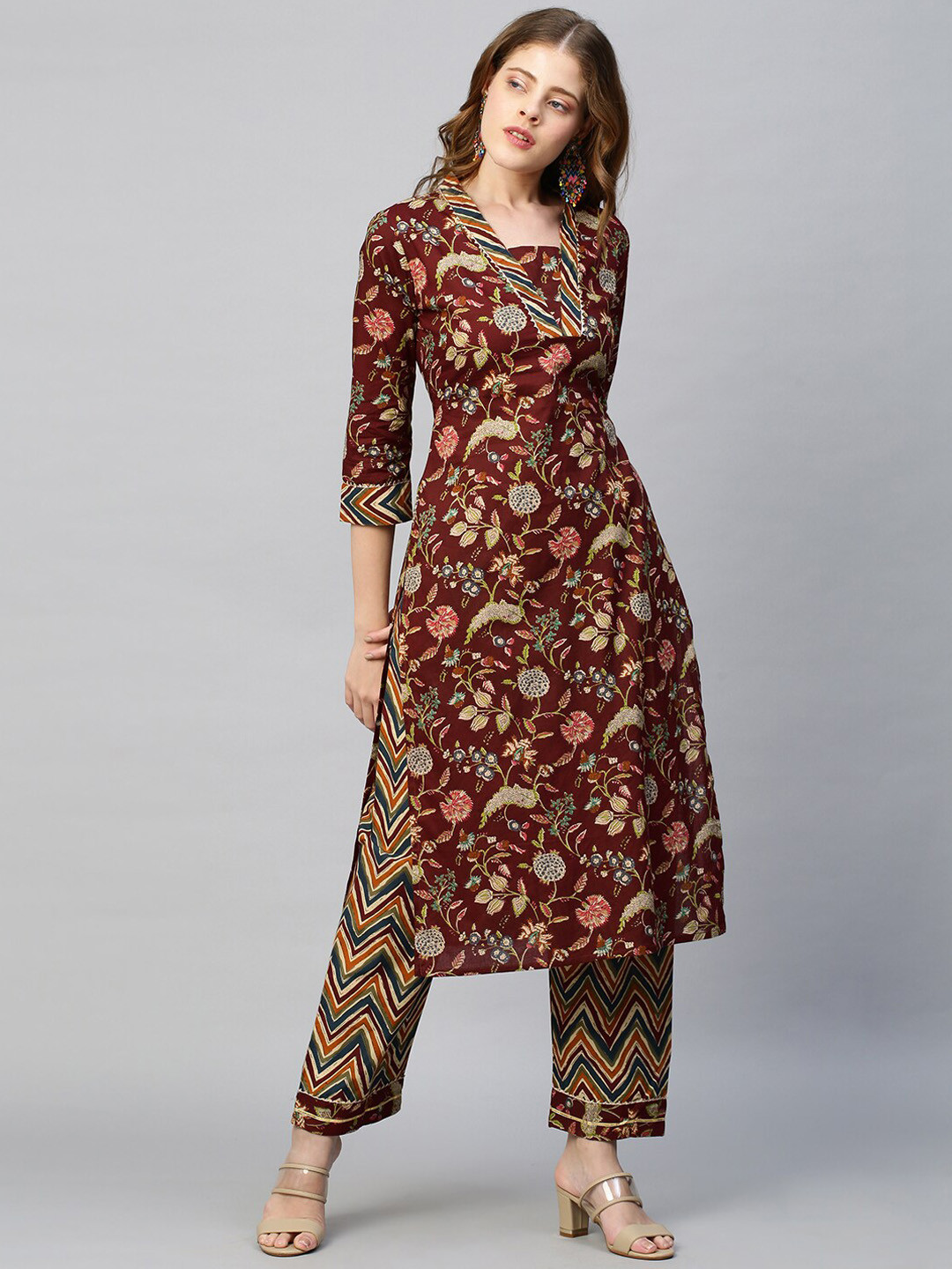 

FASHOR Women Maroon Printed Gotta Patti Pure Cotton Kurta with Trousers