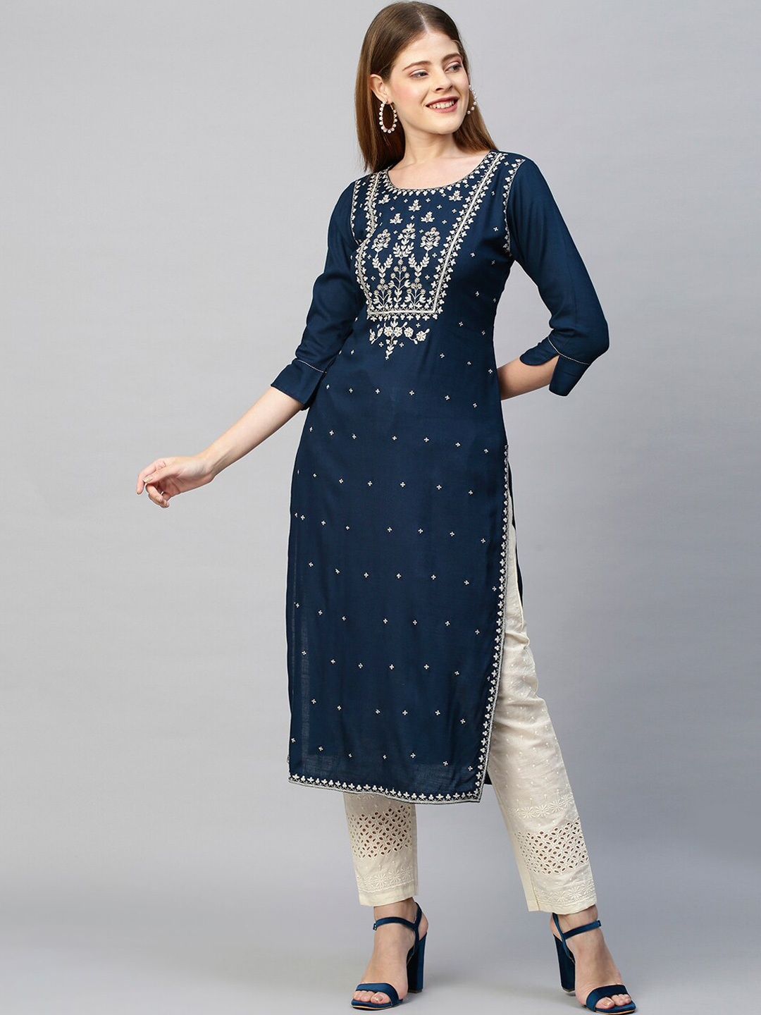 

FASHOR Women Navy Blue Geometric Printed Kurta