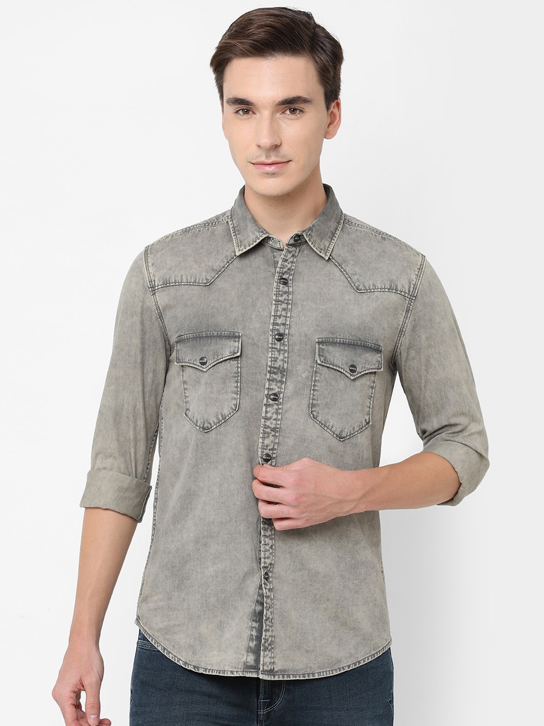 

Pepe Jeans Men Grey Faded Casual Shirt