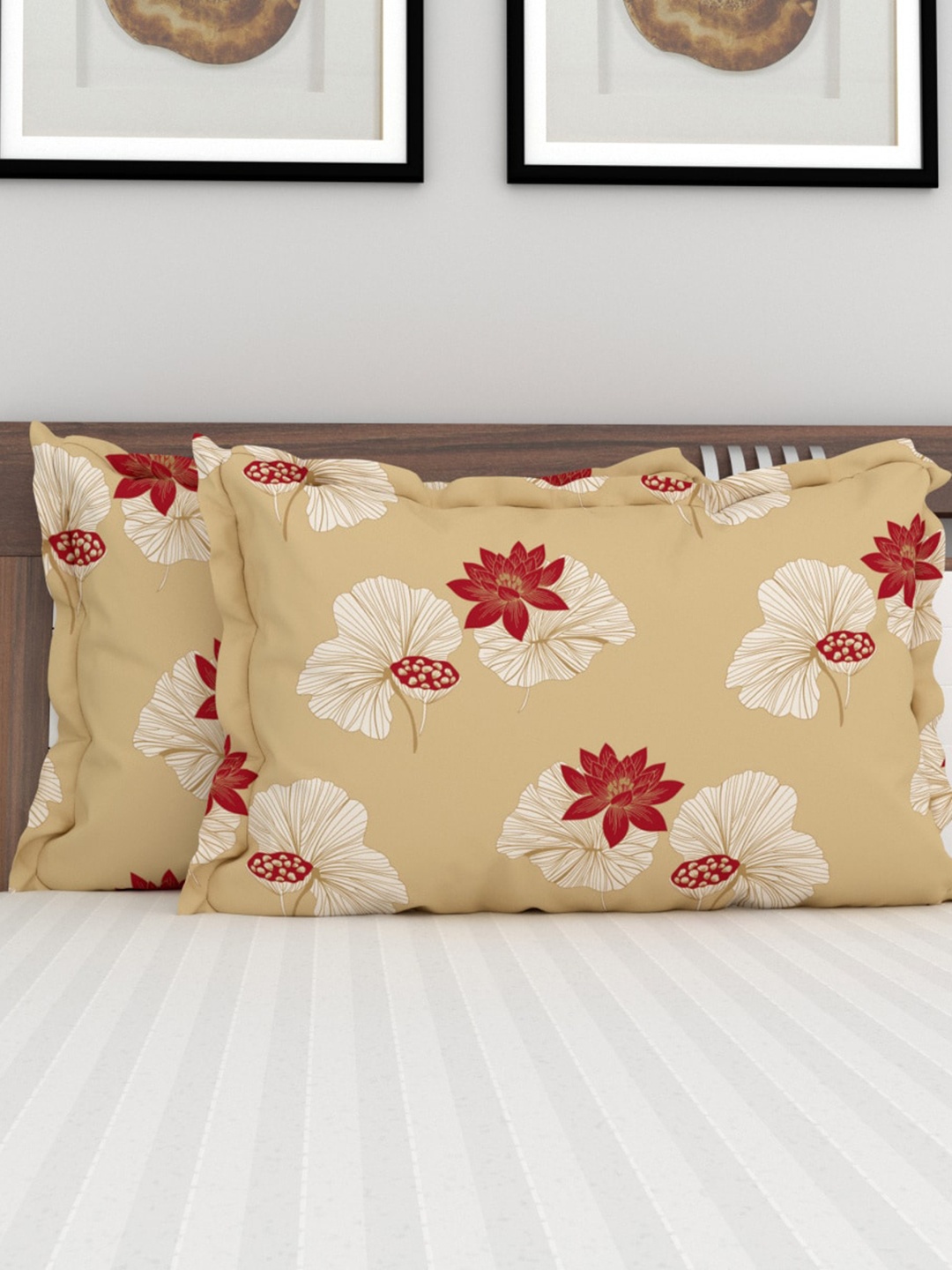 

Home Centre Unisex Set of 2 Red & Beige Printed Cotton Pillow Covers