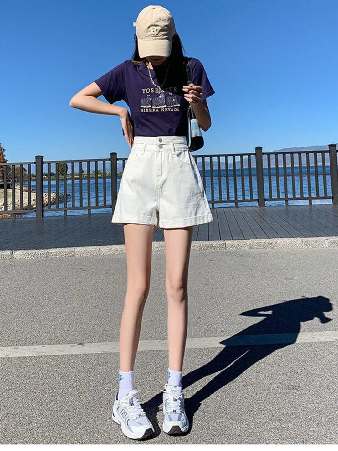 

La Aimee Women White Solid Shorts