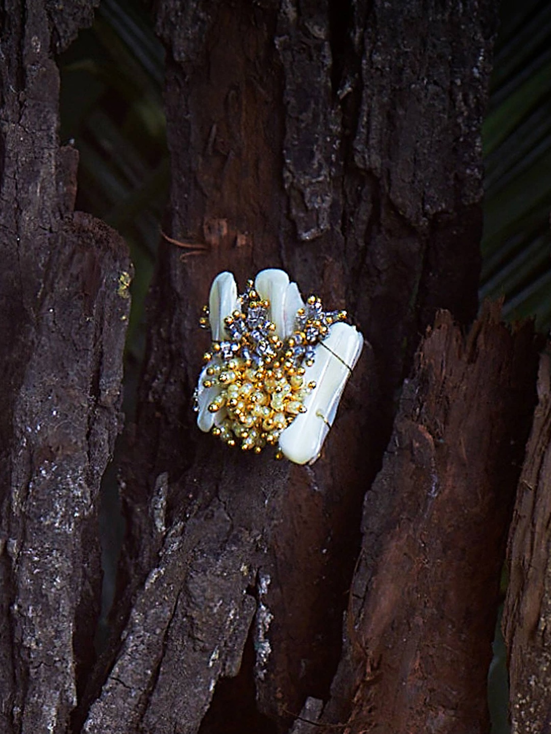 

D'oro Gold-Plated Beige Beaded Adjustable Finger Ring