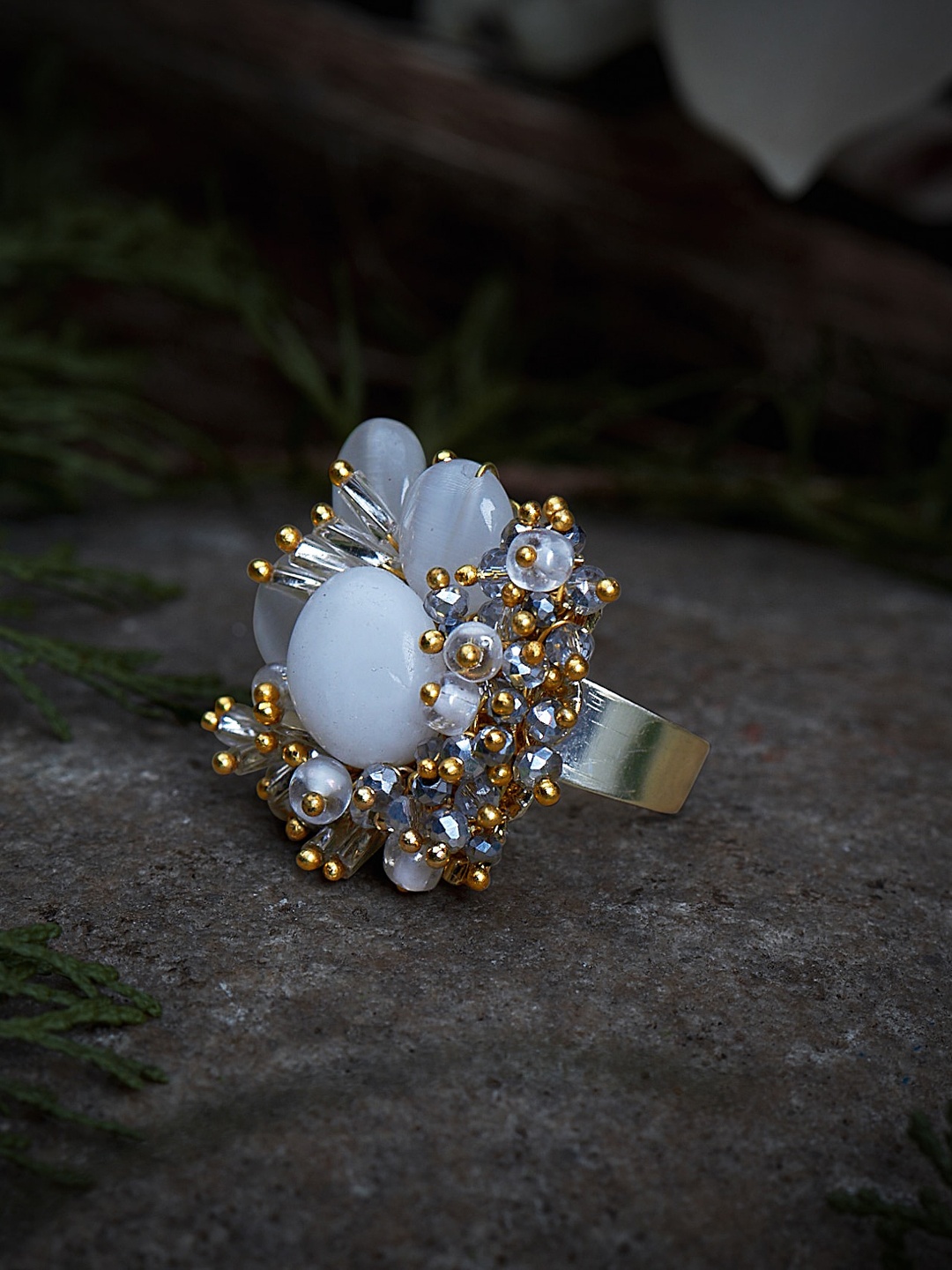 

D'oro Gold-Plated White Pearls & Crystal Beads Adjustable Finger Ring