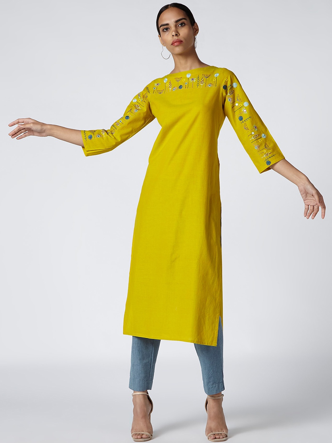 

OKHAI Women Yellow & Red Yoke Design Thread Work Kurta