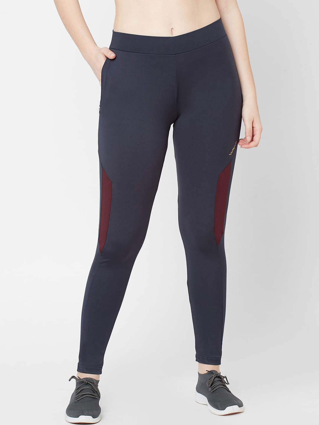 

Sweet Dreams Women Navy Blue Solid Ankle Length Workout Tights